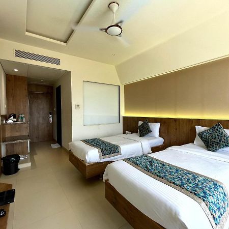 Hotel Grand Parivaar Igatpuri Exterior photo