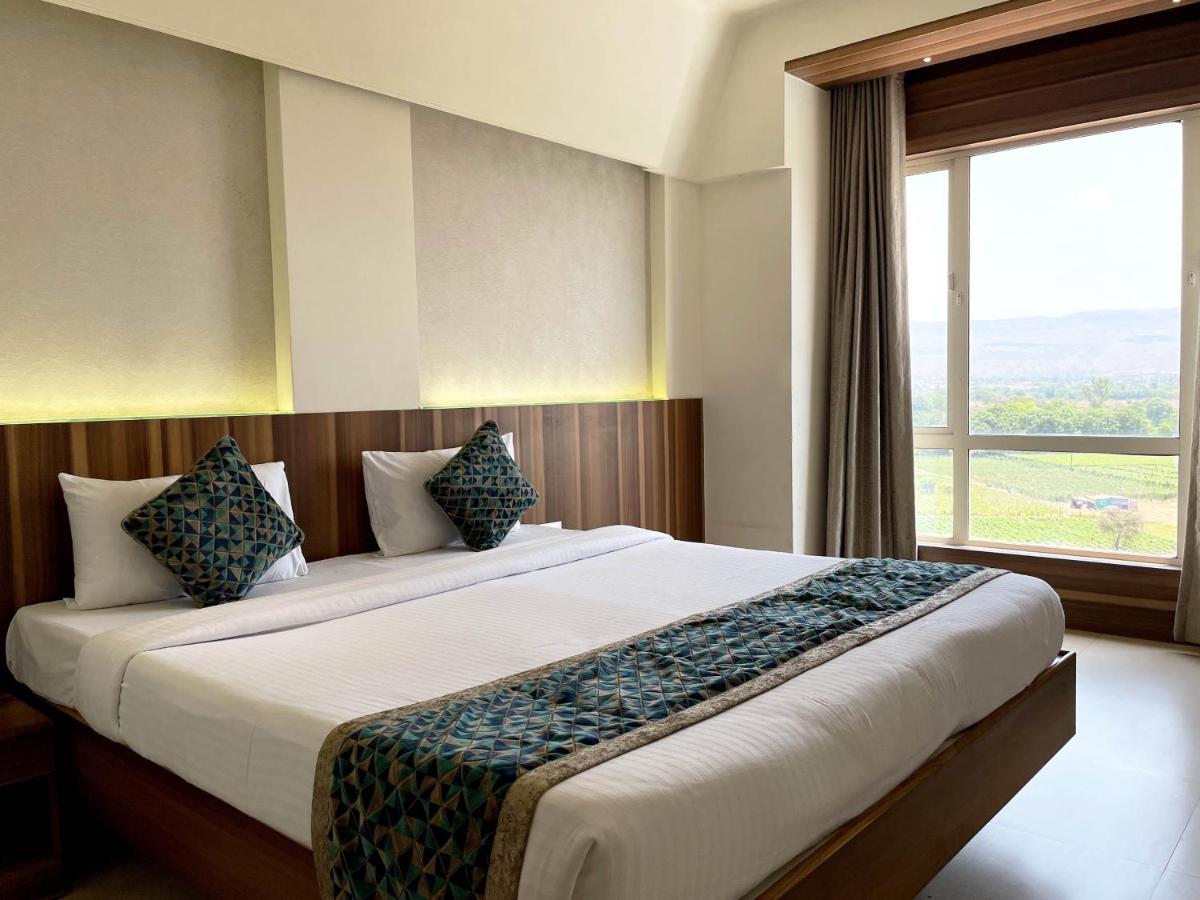 Hotel Grand Parivaar Igatpuri Exterior photo